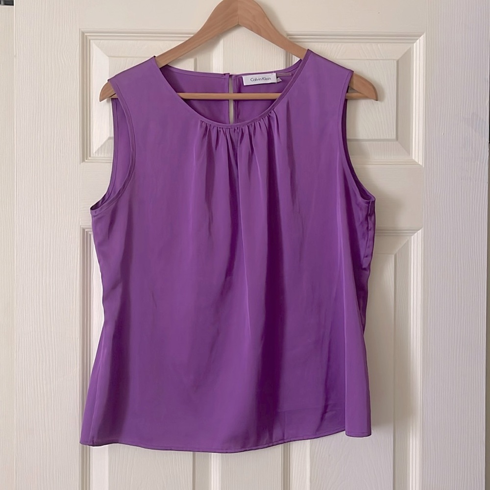 Calvin Klein womens satin cami blouse in lilac, Large (L) in excellent condition